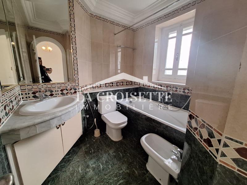 Villa S+6 à La Marsa 